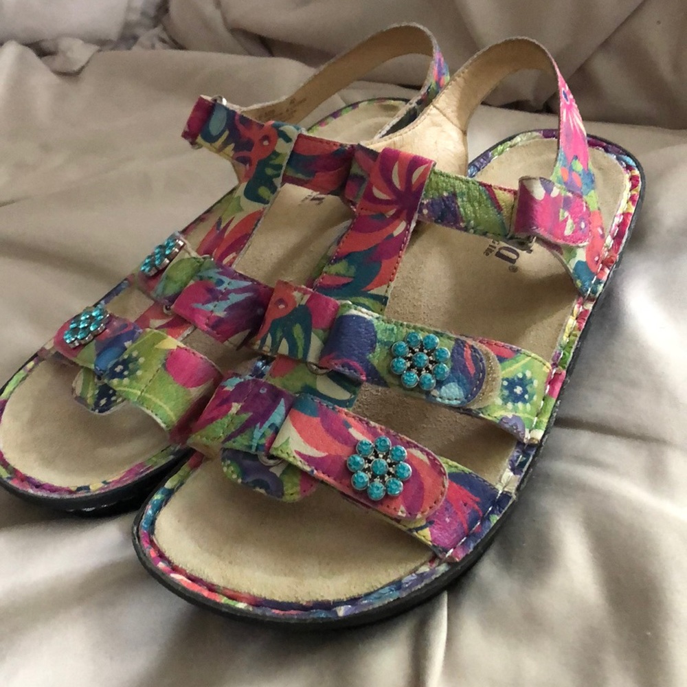 Alegria Kleo Sandals Floral Print